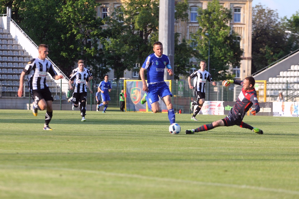 Nareszcie! Piłkarze Miedzi wygrali na Stadionie Orła Białego