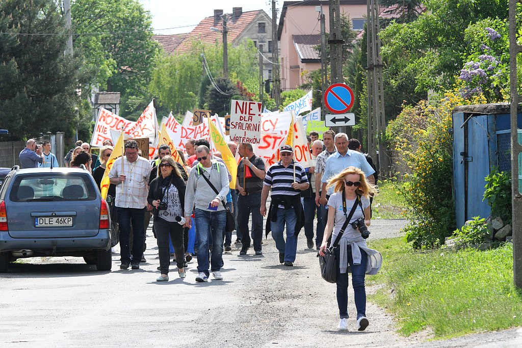 Mieszkańcy gminy pikietowali przeciwko budowie spalarni