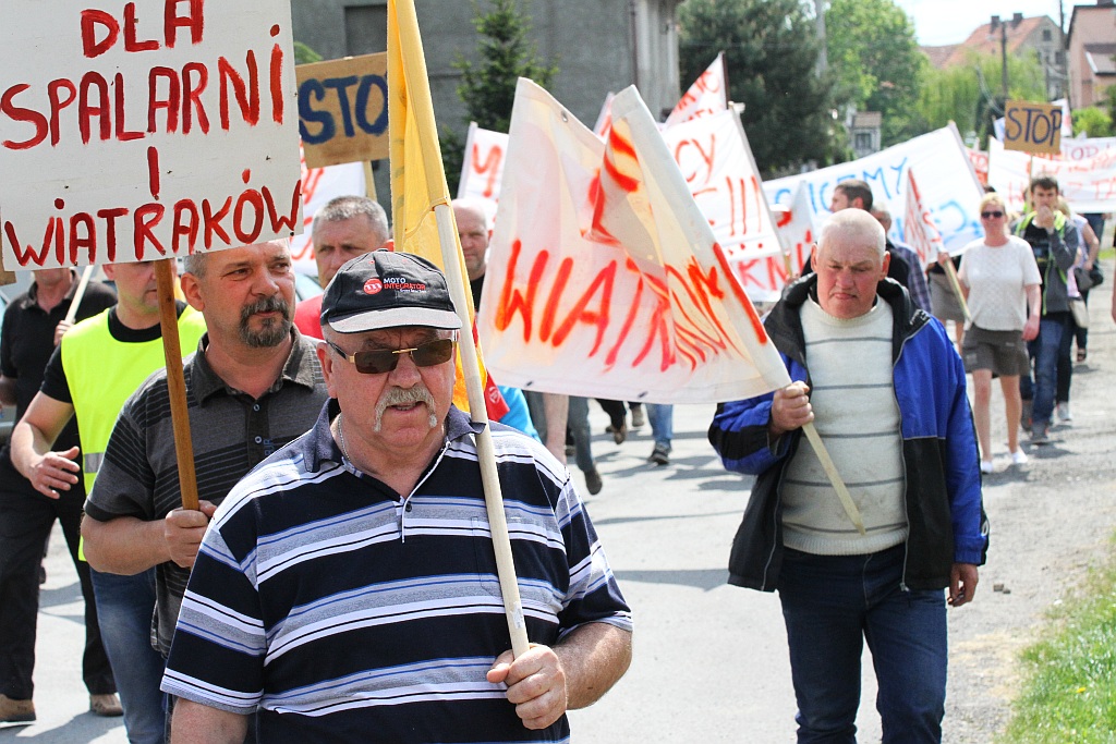 Mieszkańcy gminy pikietowali przeciwko budowie spalarni