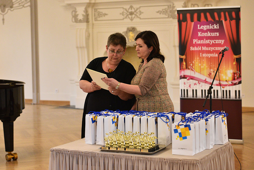 W Sali Królewskiej koncertowali laureaci konkursu pianistycznego