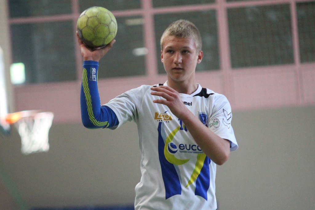 Drugie zwycięstwo piłkarzy ręcznych Dziewiątki Legnica