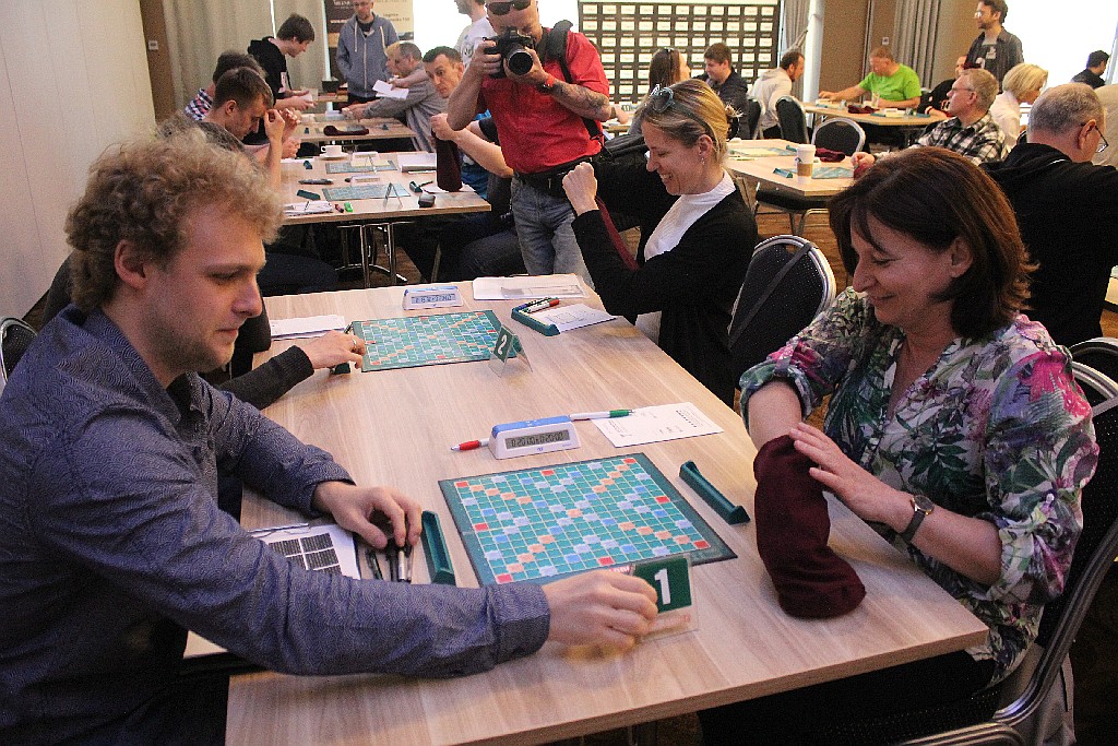 Blisko 60 graczy walczy o  Puchar Polski w scrabble