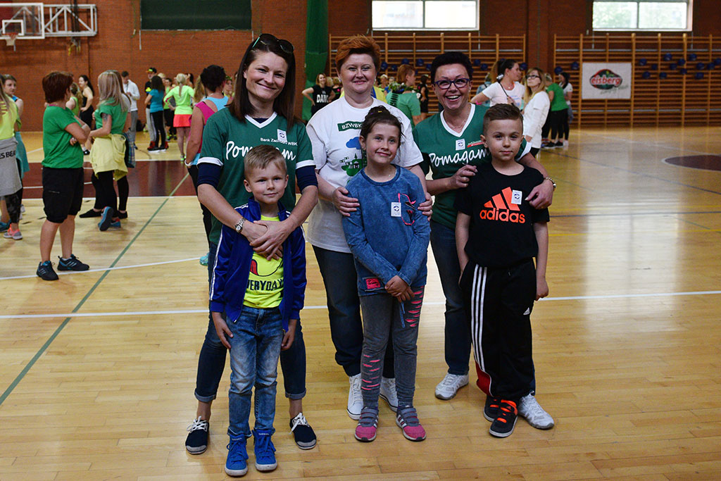 Kilkaset osób zatańczyło zumbę w maratonie charytatywnym
