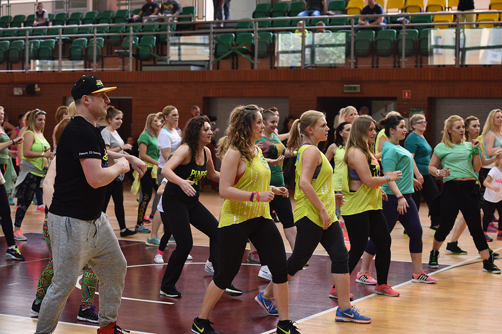 Kilkaset osób zatańczyło zumbę w maratonie charytatywnym