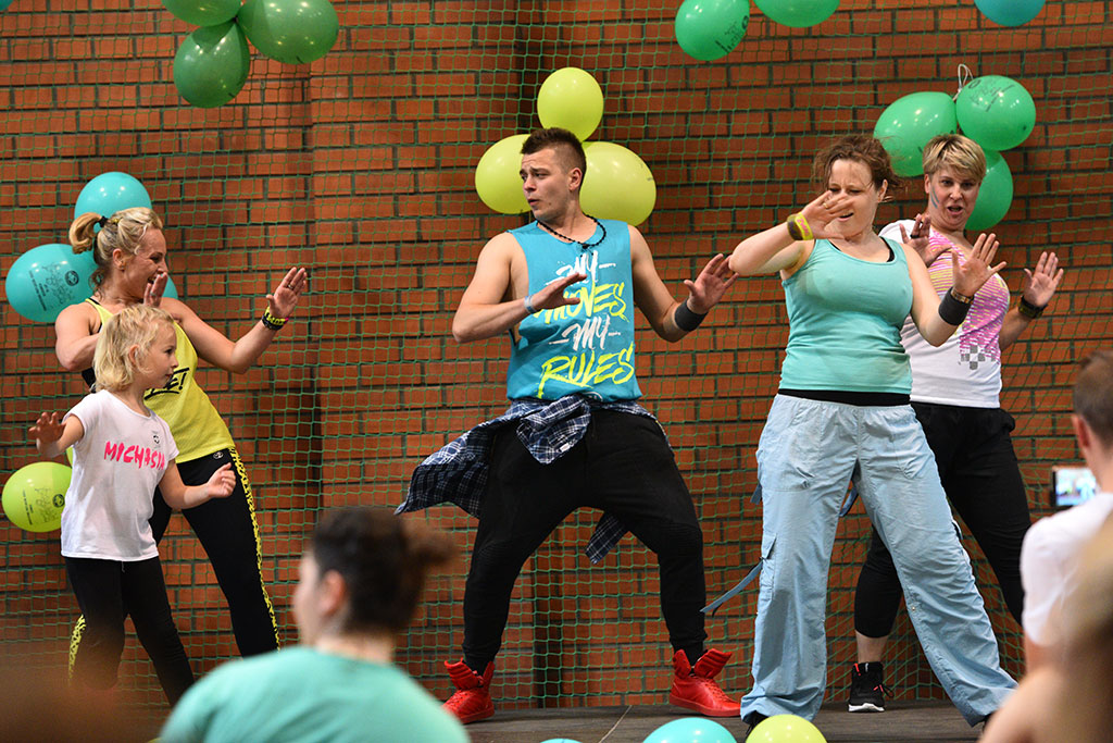 Kilkaset osób zatańczyło zumbę w maratonie charytatywnym