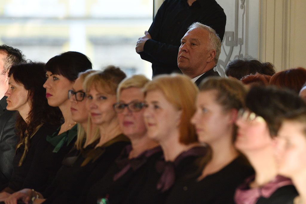 Kilkaset osób wysłuchało koncertu zwiastującego Cantat