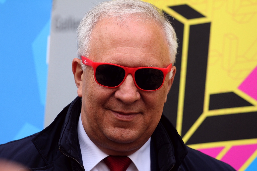 Prezentacja loga firmującego wspólne działania kulturalne miasta