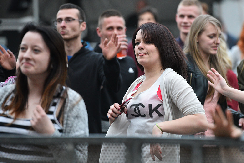 Od popołudnia do późnej nocy trwała studencka fiesta