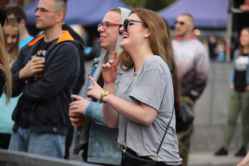 Juwenalia 2016. Studenci bawili się na dziedzińcu PWSZ