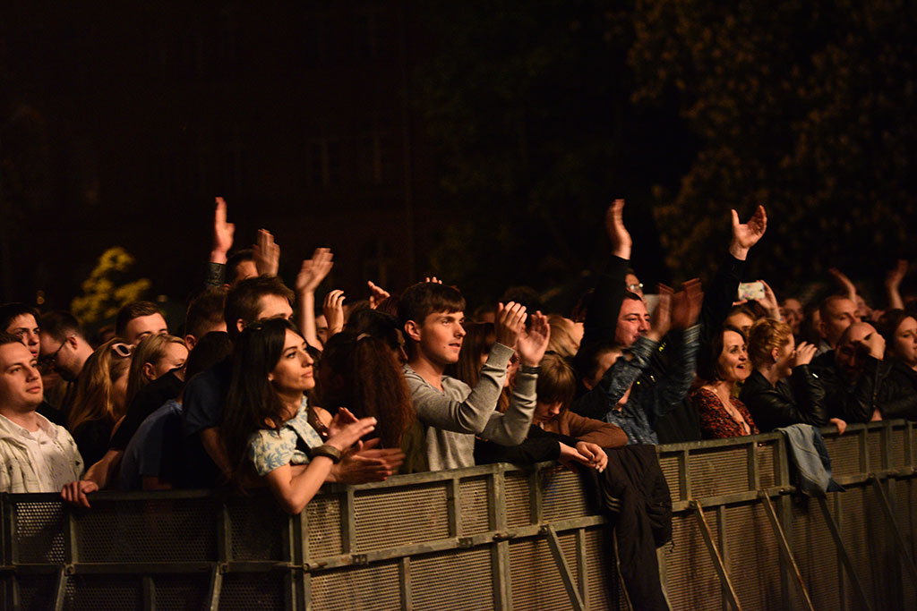 Od popołudnia do późnej nocy trwała studencka fiesta
