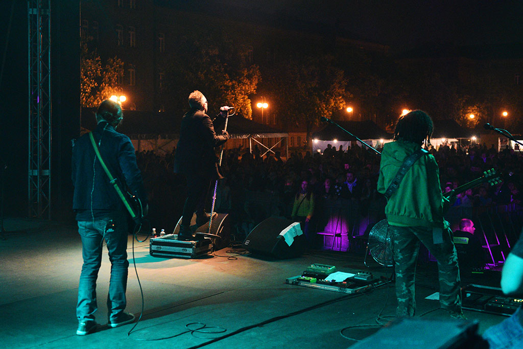Od popołudnia do późnej nocy trwała studencka fiesta
