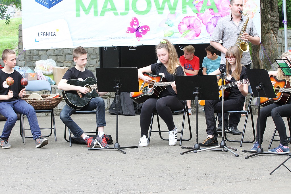 LSM bawi się na festynie rodzinnym na osiedlu Asnyka