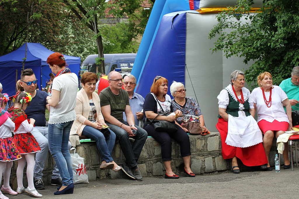 LSM bawi się na festynie rodzinnym na osiedlu Asnyka