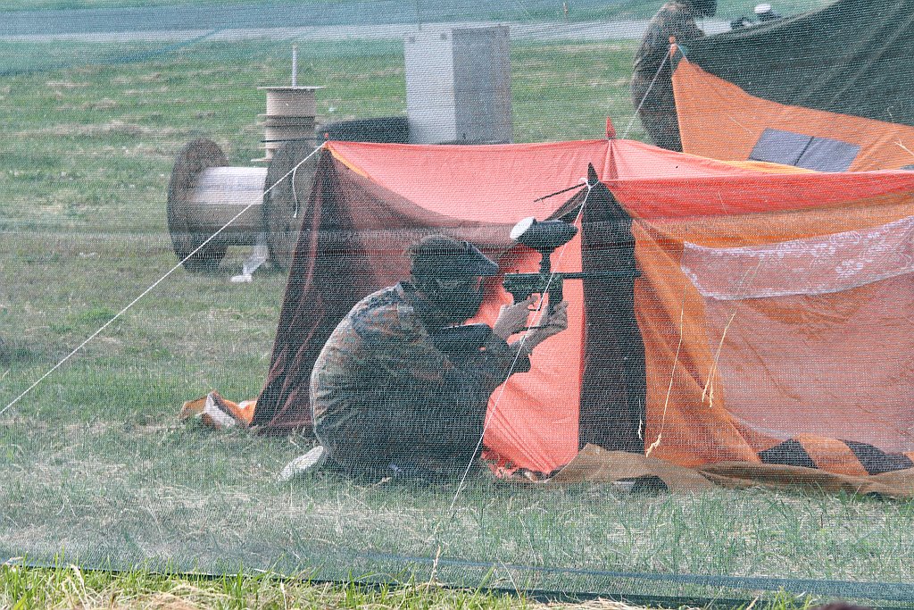 Harcerze biwakują na lotnisku na Scout Meeting Legnica 2016