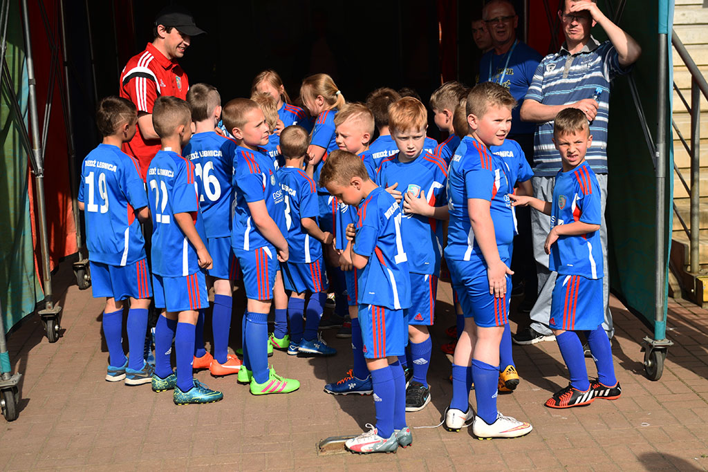 Piłkarze Miedzi Legnica nadal w gazie. Rozbili Rozwój 4:0