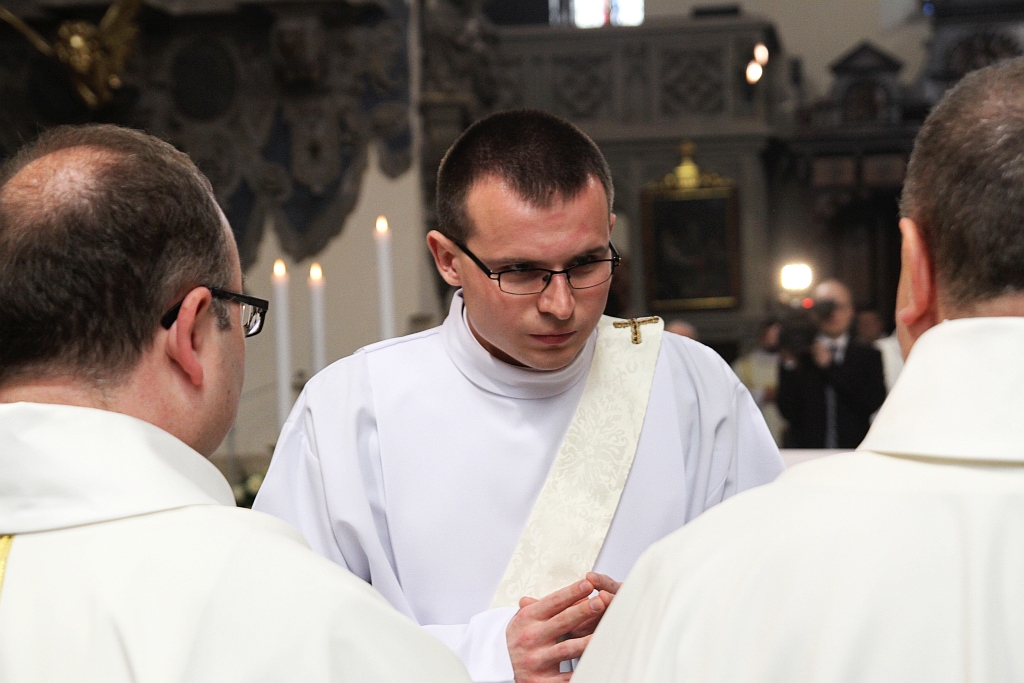 Absolwenci legnickiego seminarium duchownego zostali kapłanami