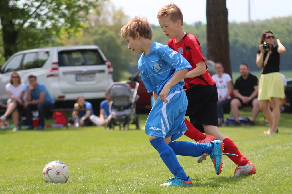 Pierwsza edycja piłkarskiego Zryw Cup dla Konfeksu Legnica