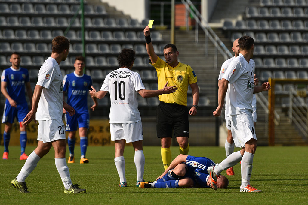 Piłkarze Miedzi Legnica nadal w gazie. Rozbili Rozwój 4:0