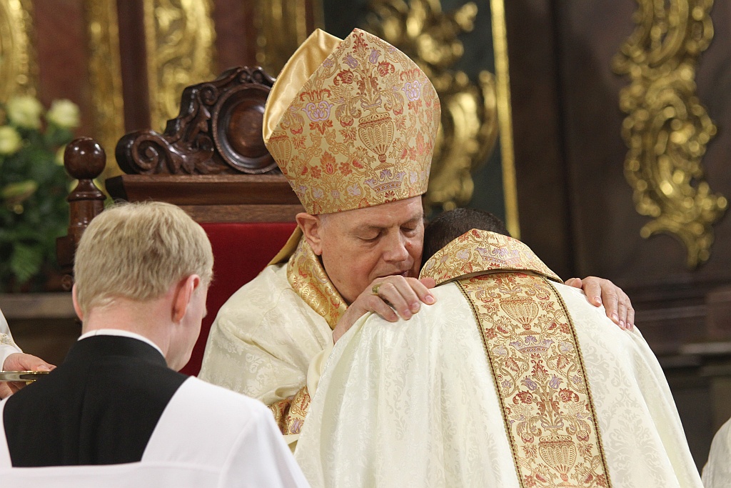Absolwenci legnickiego seminarium duchownego zostali kapłanami