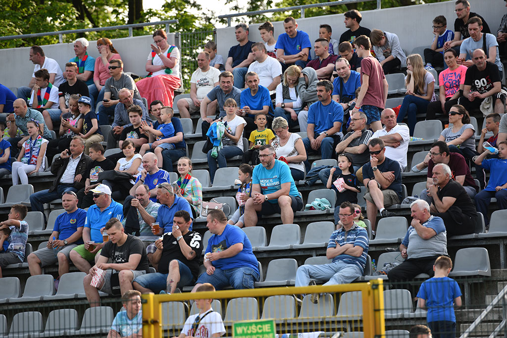 Piłkarze Miedzi Legnica nadal w gazie. Rozbili Rozwój 4:0