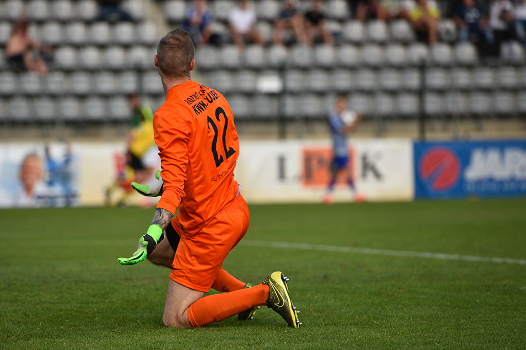 Piłkarze Miedzi Legnica nadal w gazie. Rozbili Rozwój 4:0