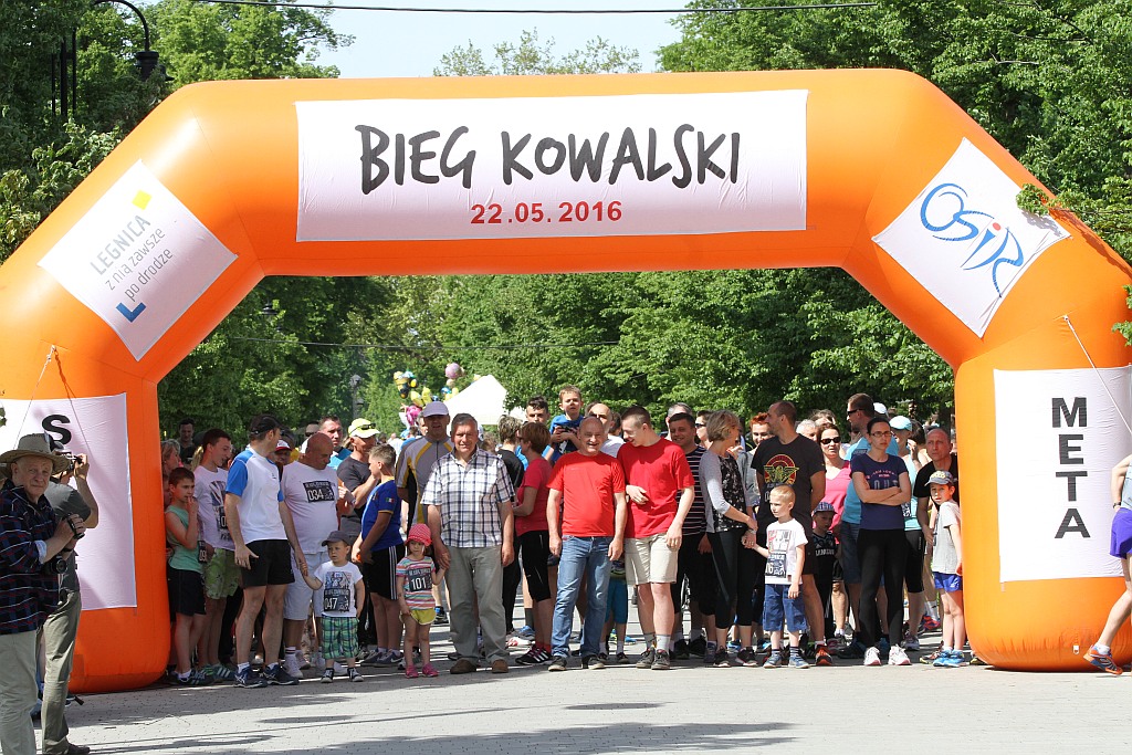 Dwustu biegaczy wzięło udział w III Biegu Kowalskim