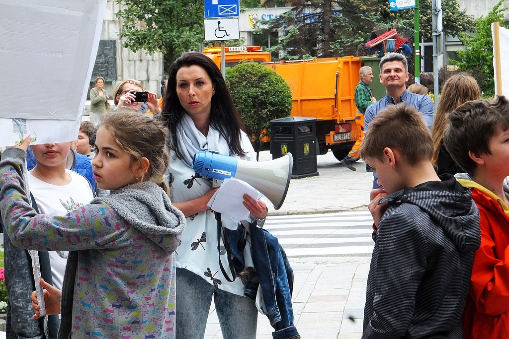 Uczniowski happening uliczny poświęcony Benjaminowi Bilsemu