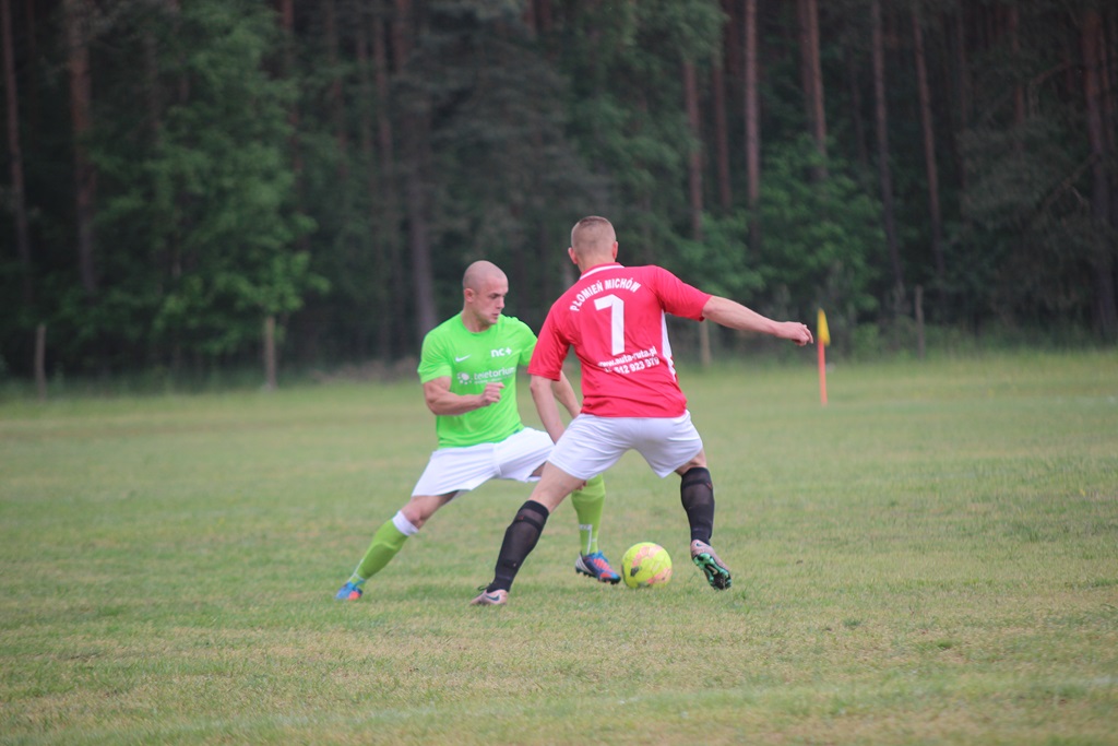 Ikar Miłogostowice po przerwie rozbił Płomień Michów