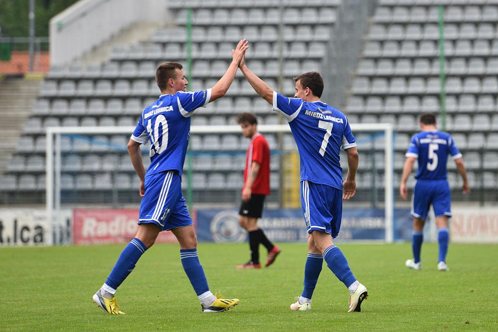 Piast Karnin był bez szans w starciu z rezerwami Miedzi