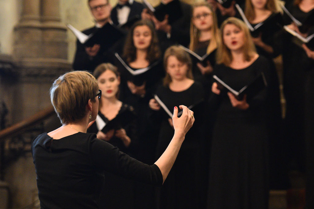 Chór Kameralny Akademii Muzycznej zaśpiewał w kościele Mariackim