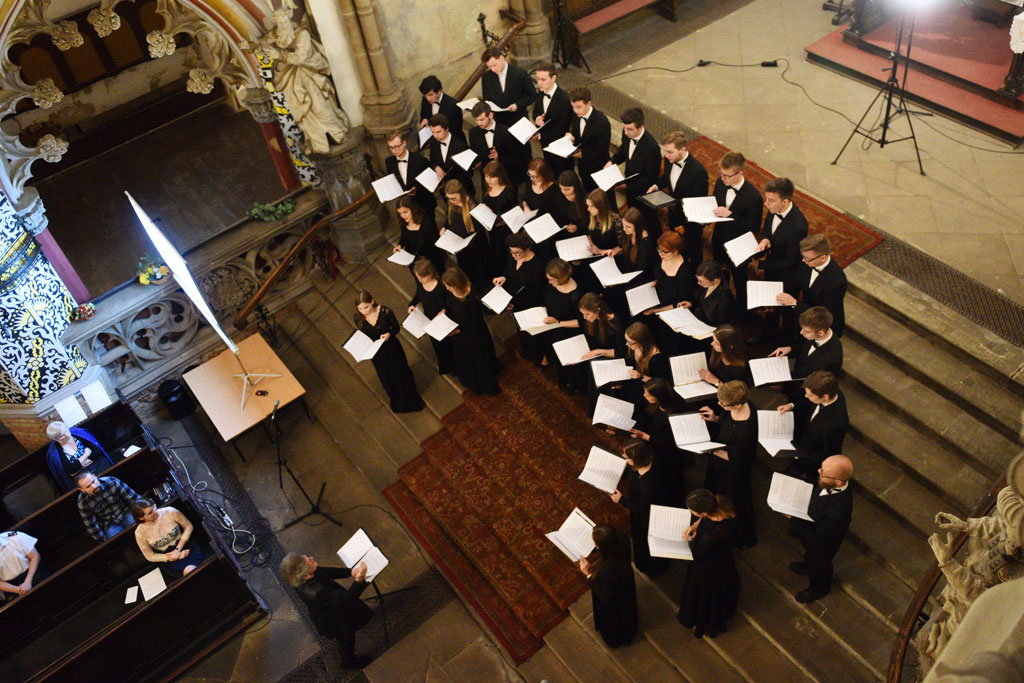 Chór Kameralny Akademii Muzycznej zaśpiewał w kościele Mariackim