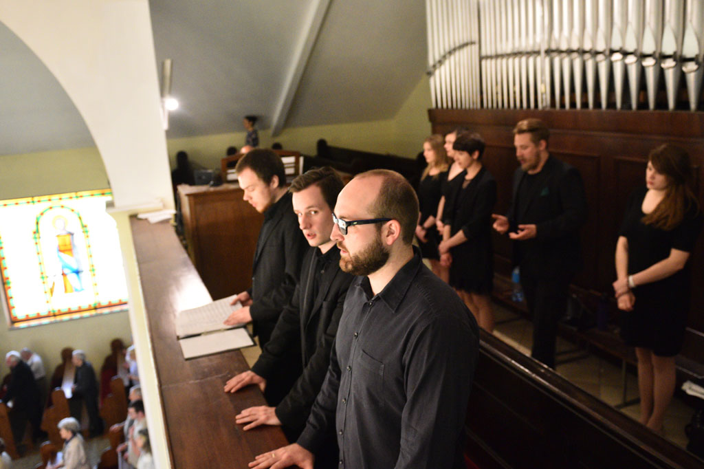 Cantatowe chóry tradycyjnie zaśpiewały w legnickich kościołach