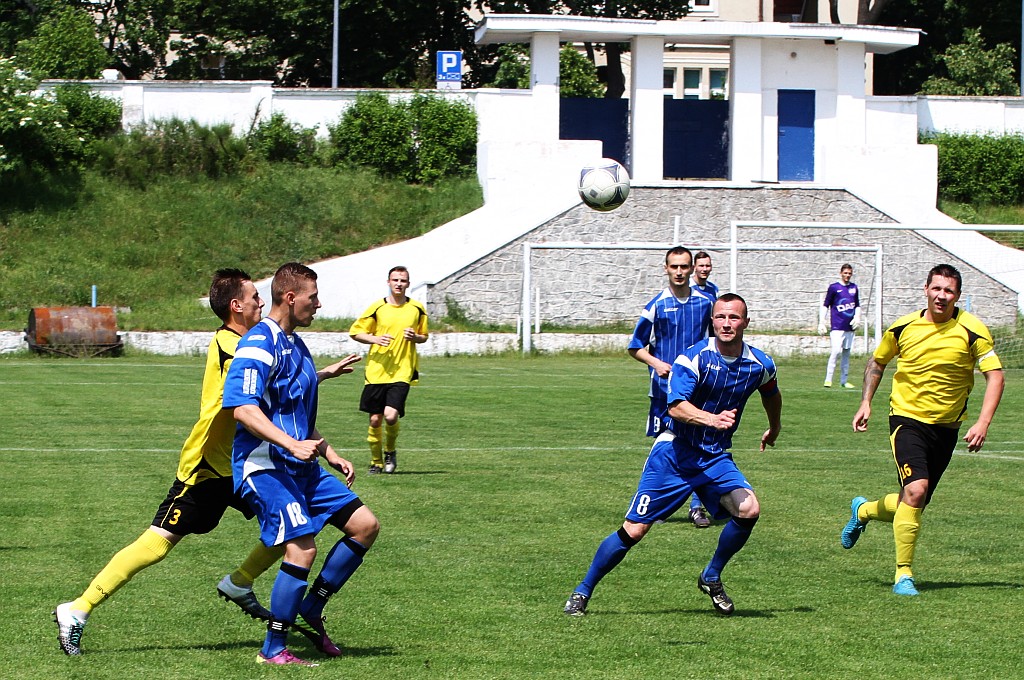 Konfeks wygrał z Odrą 4:0. Hat - trick Kamila Wójcika