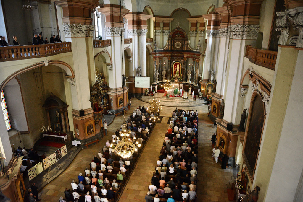 Cantatowe chóry tradycyjnie zaśpiewały w legnickich kościołach
