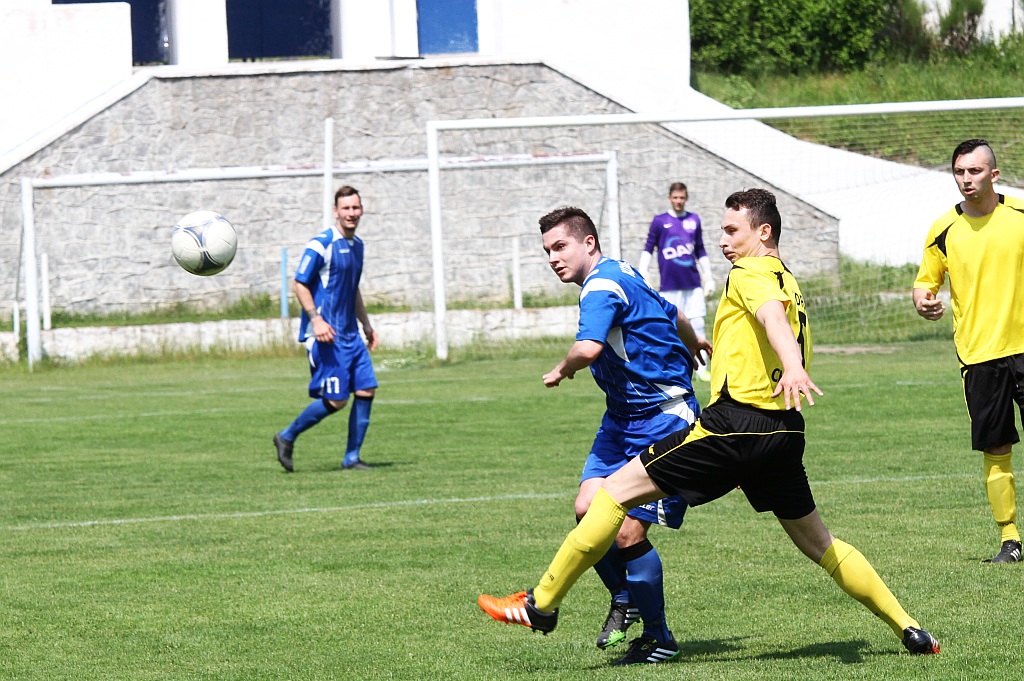 Konfeks wygrał z Odrą 4:0. Hat - trick Kamila Wójcika