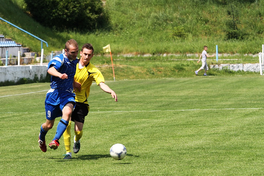 Konfeks wygrał z Odrą 4:0. Hat - trick Kamila Wójcika