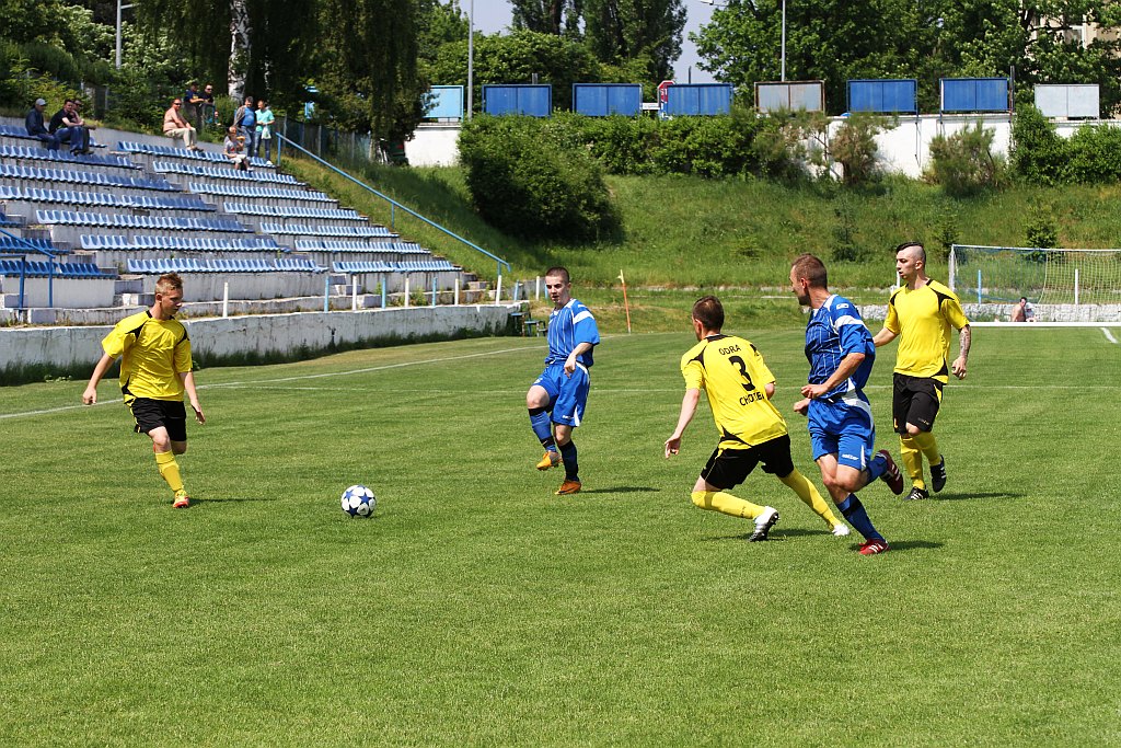 Konfeks wygrał z Odrą 4:0. Hat - trick Kamila Wójcika
