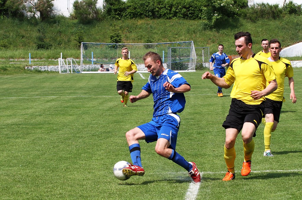 Konfeks wygrał z Odrą 4:0. Hat - trick Kamila Wójcika