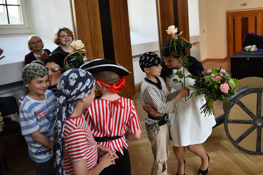 „Piotruś Pan” w wykonaniu dziecięcego chóru i grupy teatralnej