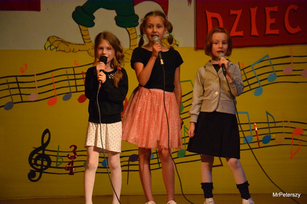 Festiwal Piosenki Dziecięcej „Legnica 2016” w DK „Atrium”