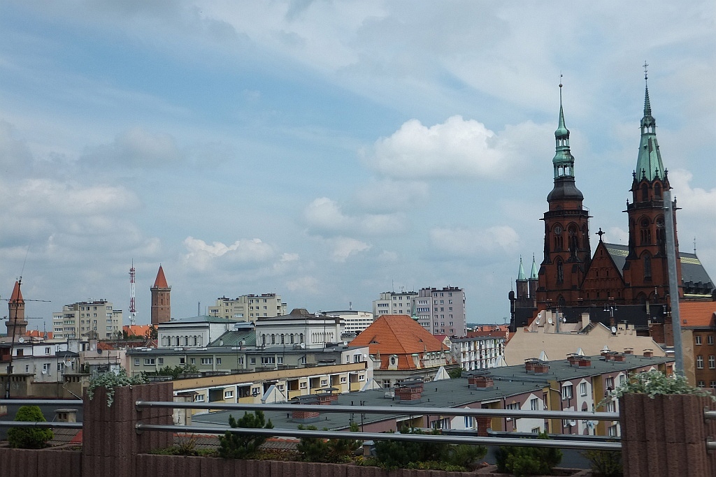Podopieczni Pogotowia Opiekuńczego bawili się na dachu Gwarnej