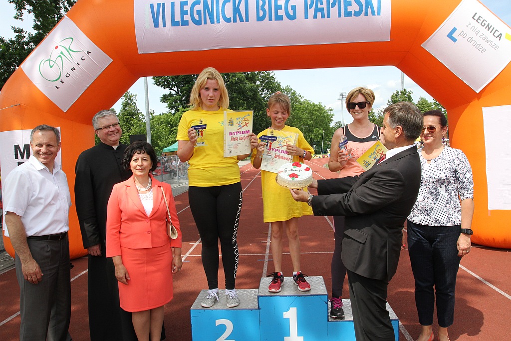 Ponad pięćset osób pobiegło w szóstym Biegu Papieskim