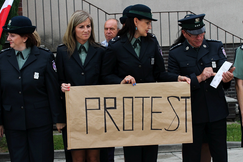 Legniccy celnicy dołączyli do ogólnopolskiego protestu