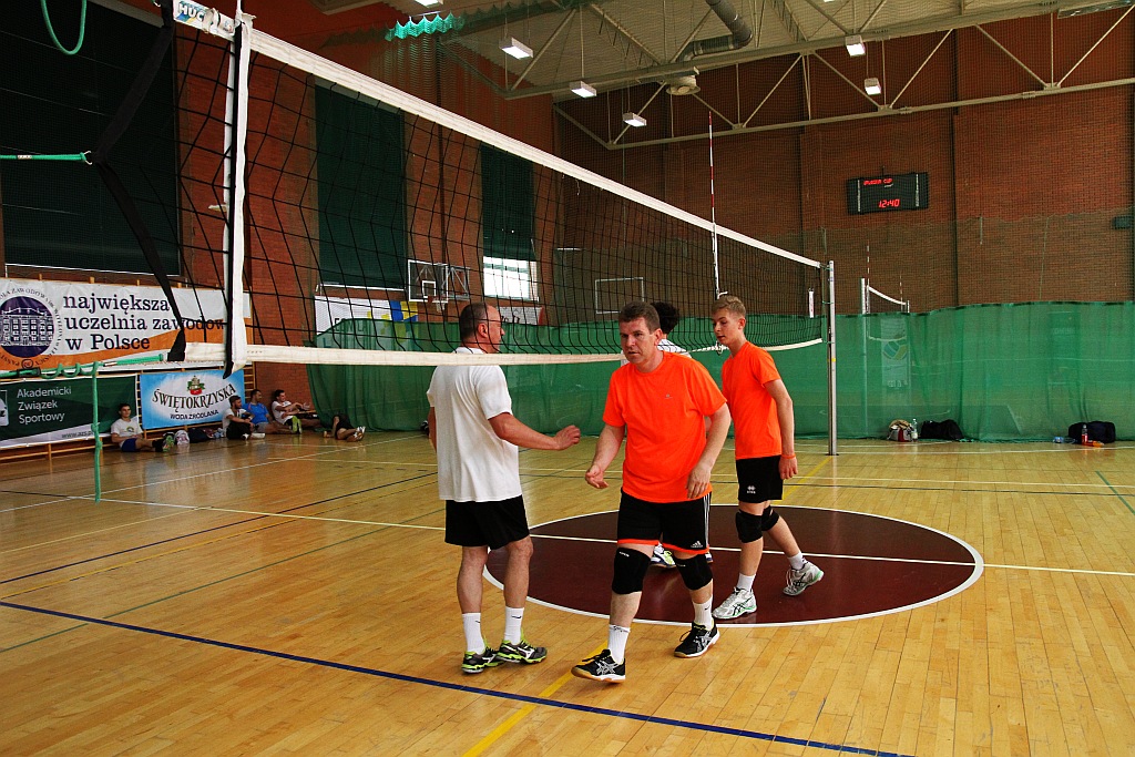 Na Wierzyńskiego rozegrano siatkarski turniej Gruszka Cup