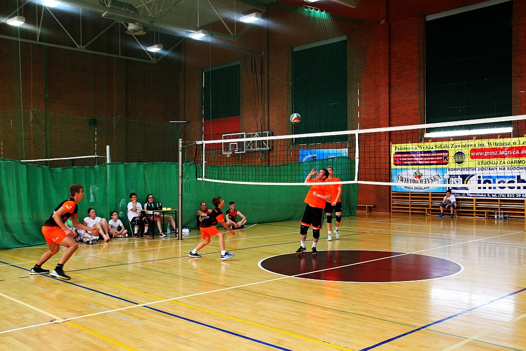 Na Wierzyńskiego rozegrano siatkarski turniej Gruszka Cup