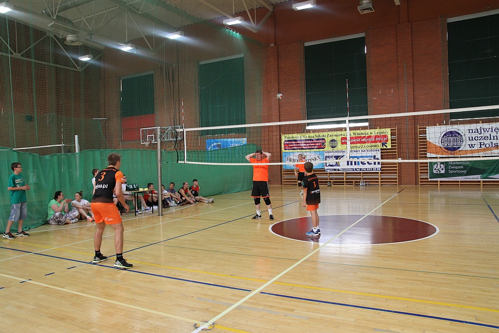 Na Wierzyńskiego rozegrano siatkarski turniej Gruszka Cup