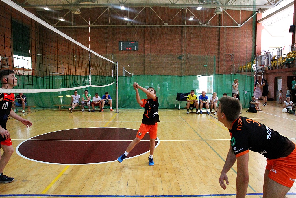 Na Wierzyńskiego rozegrano siatkarski turniej Gruszka Cup