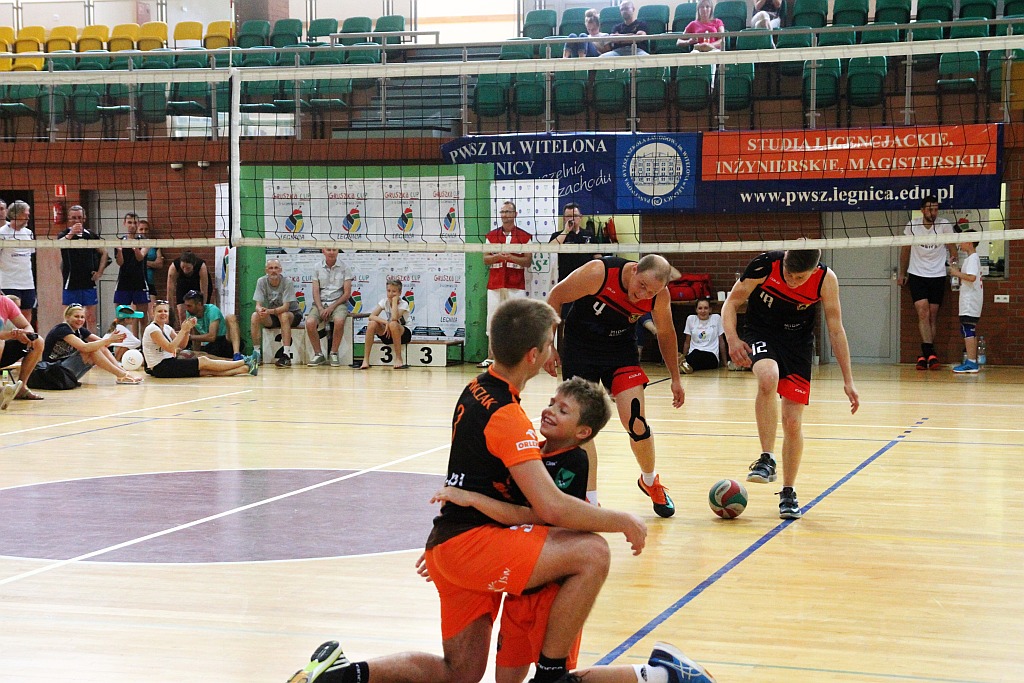 Na Wierzyńskiego rozegrano siatkarski turniej Gruszka Cup