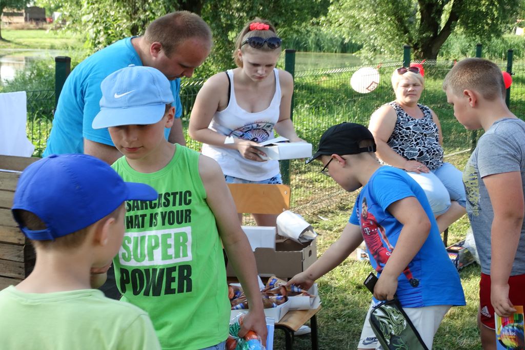 Wesoło bawiły się dzieci na festynie rodzinnym w Komornikach