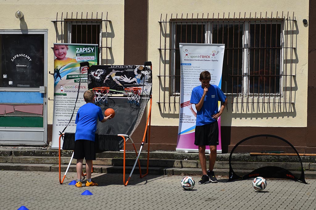 Dzień Dziecka z Miedzią Legnica na niedzielnym meczu